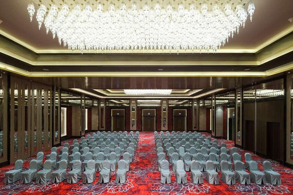 The Park إندور المرافق الصورة